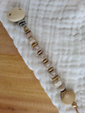 Attache-tétine coquillage
